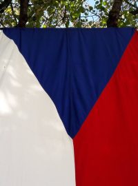 Česká vlajka, Česko, Česká republika  (ilustrační foto)
