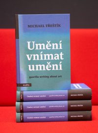 Vyhrajte knihu Umění vnímat umění od Michaela Třeštíka se serverem iROZHLAS.cz