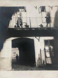 Dům, v kterém prarodiče Josefa Skalského, ukrývali uprchlíka před Gestapem