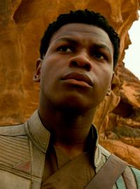 John Boyega a Oscar Isaac ve snímku Star Wars: Vzestup Skywalkera