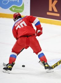 Hokejový útočník Matvej Mičkov