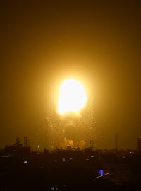 Exploze následující izraelský nálet na Pásmo Gazy
