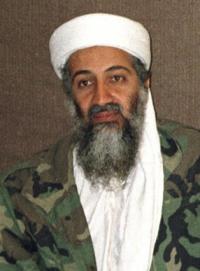 Usáma bin Ládin (vlevo) a Ajmán Závahrí