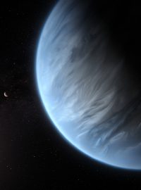 Hubblův teleskop našel ve vesmíru exoplanetu s podmínkami vhodnými pro život. Na planetě K2-18b je podle nejnovějšího pozorování vědců jak voda, tak i teplota vhodná k přežití