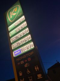 Ceny benzinu, benzin, ceny nafty, nafta, čerpací stanice, pumpa (ilustrační foto)