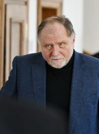Miloš Balák se k soudu osobně nedostavil, přišel pouze jeho advokát Tomáš Sokol