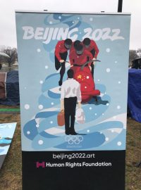 Jeden z osmi olympijských plakátů čínsko-australského umělce Baduciaa