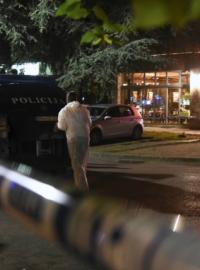 Černohorská investigativní novinářka Olivera Lakičová byla v úterý večer v hlavním městě Podgorici znovu napadena, tentokrát ji neznámý útočník postřelil.