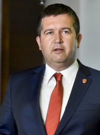 Ministr vnitra a zahraničí, předseda ČSSD Jan Hamáček
