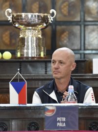 Kapitán Petr Pála a tenistka Markéta Vondroušová
