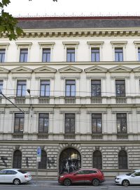 Ústavní soud zamítl stížnost Židovské obce Brno, která se domáhala navrácení domu v Brně na Kolišti
