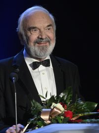V oblasti kinematografie a audiovize byl letos ministrem kultury za svůj přínos oceněn Zdeněk Svěrák.