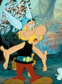 Asterix (vlevo), Obelix a pejsek Idefix (v pravo)
