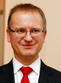 Bývalý náměstek ministra obrany pro vyzbrojování Daniel Koštoval