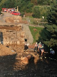 Most se ve Vilémově zřítil během oprav v září 2014. V jeho troskách zahynuli čtyři dělníci, další dva byli zraněni.