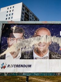 Zničený předvolební billboard SPD