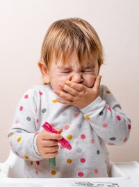Kašlající dítě, kašel (ilustrační foto)