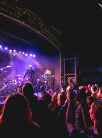 Po loňském vystoupení na festivalu Rock for People se X Ambassadors znovu vrátí do Česka