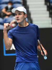 Jakub Menšík si na US Open zahraje 3. kolo
