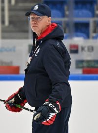 Trenér hokejové reprezentace Kari Jalonen