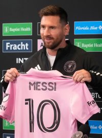 Argentinský fotbalista Lionel Messi si začátek angažmá v Interu Miami pochvaluje