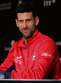 Novak Djoković na tiskové konferenci k Davis Cupu