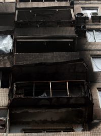 Poškozený dům v Kyjevě po ruském náletu