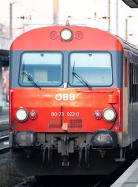 Vlak rakouských drah (ÖBB)