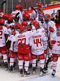 Třinečtí hokejisté udolali v rozhodujícím sedmém čtvrtfinálovém utkání České Budějovice 2:0