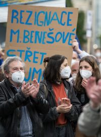 Demonstrace spolku Milion chvilek pro demokracii, proti ministryni spravedlnosti za ANO Marii Benešové.