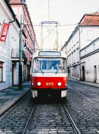 Tramvaj číslo 22 pražského dopravního podniku. (Ilustrační foto)