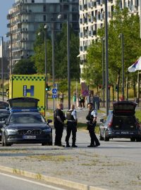 Policie dorazila k nákupnímu centru Fields v dánské metropoli Kodani poté, co v něm byla nahlášena střelba