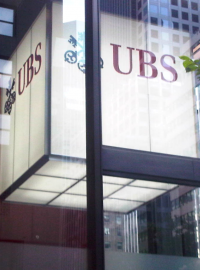Banka UBS - logo
