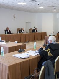 Prvoinstanční vatikánský soud jednal v kauze sexuálního násilí ve vatikánské škole Pia X. (Fotografie zachycuje soud z roku 2021)