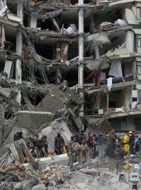 V tureckém městě Diyarbakir zničilo zemětřesení mnoho budov